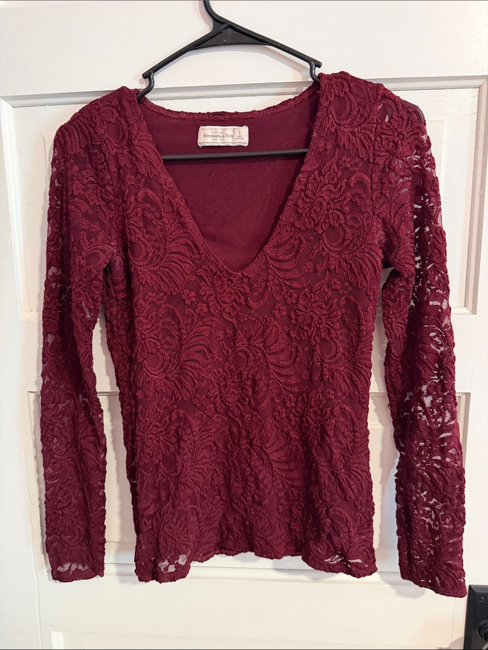 Abercrombie & Fitch Burgundy Lace V-Neck Long Sleeve Top